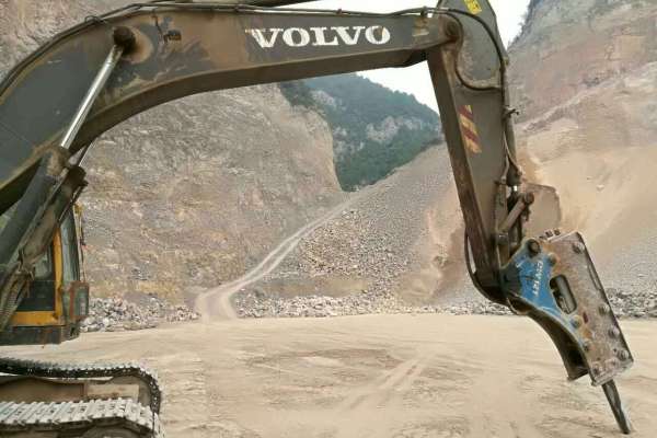 山西出售转让二手10000小时2009年沃尔沃EC290BLC挖掘机