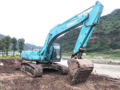四川出售转让二手7338小时2011年神钢SK260LC挖掘机