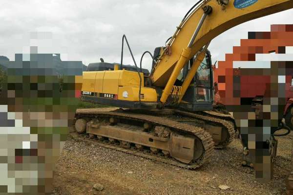 云南出售转让二手5000小时2013年国机重工ZG3210挖掘机