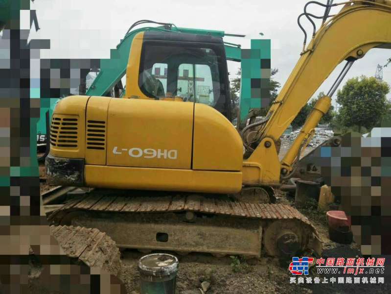 云南出售转让二手6005小时2012年龙工LG6085挖掘机