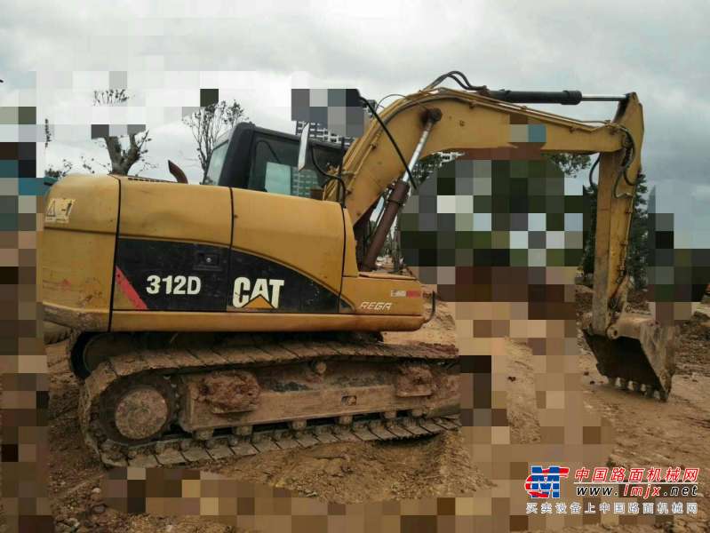 云南出售转让二手12000小时2005年卡特彼勒312C挖掘机