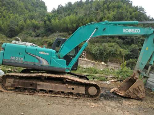 云南出售转让二手7543小时2010年神钢SK210LC挖掘机