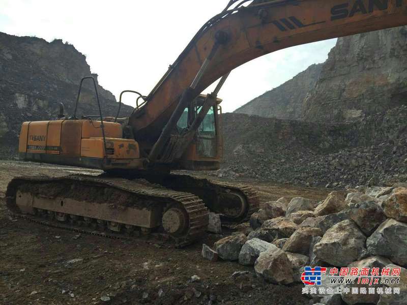 山西出售转让二手9800小时2011年三一重工SY335C挖掘机