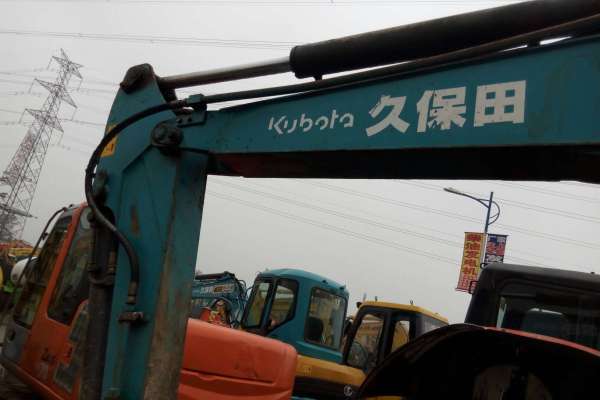 北京出售转让二手7800小时2010年久保田KX155挖掘机