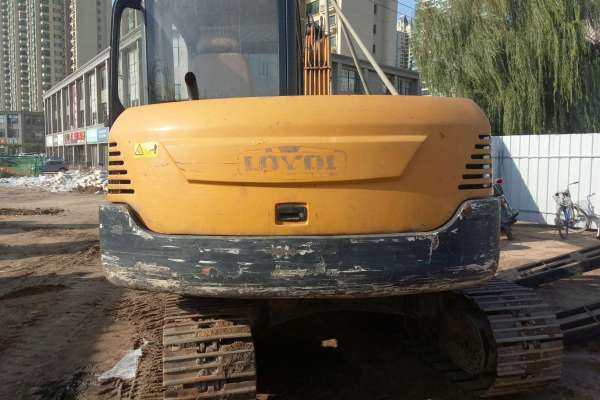 辽宁出售转让二手8000小时2009年福田雷沃FR85挖掘机