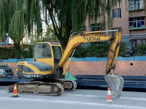 辽宁出售转让二手9000小时2009年玉柴YC60挖掘机