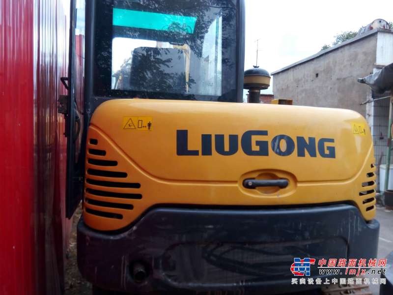 北京出售转让二手7800小时2010年柳工CLG906C挖掘机