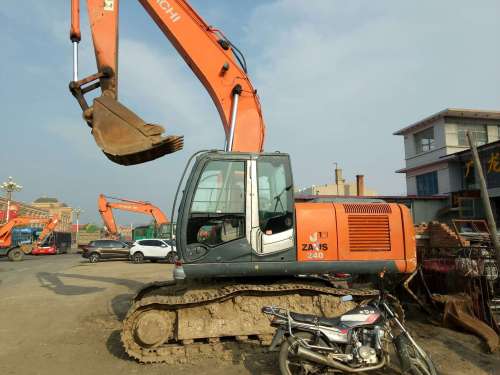 黑龙江出售转让二手11000小时2009年日立ZX200挖掘机