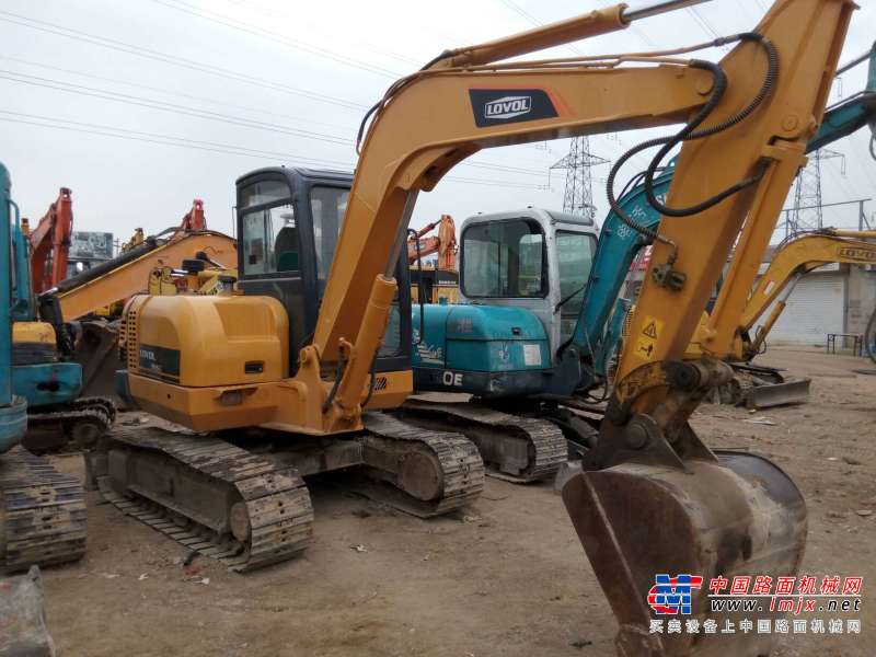 北京出售转让二手7200小时2011年福田雷沃FR60挖掘机