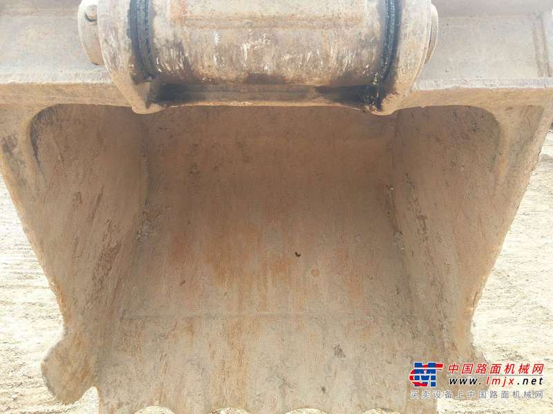 陕西出售转让二手6100小时2012年日立ZX240挖掘机