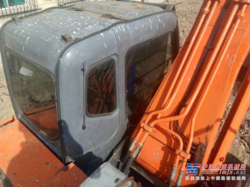 辽宁出售转让二手8900小时2010年日立ZX210LC挖掘机