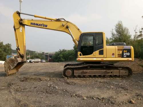 辽宁出售转让二手7000小时2011年小松PC210挖掘机