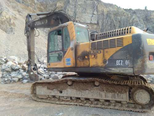 山西出售转让二手15000小时2008年沃尔沃EC240B挖掘机