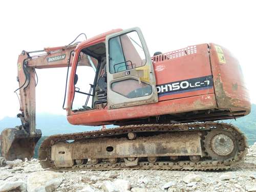陕西出售转让二手6000小时2008年斗山DH150挖掘机