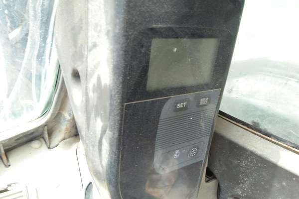 陕西出售转让二手5000小时2008年日立ZX50U挖掘机