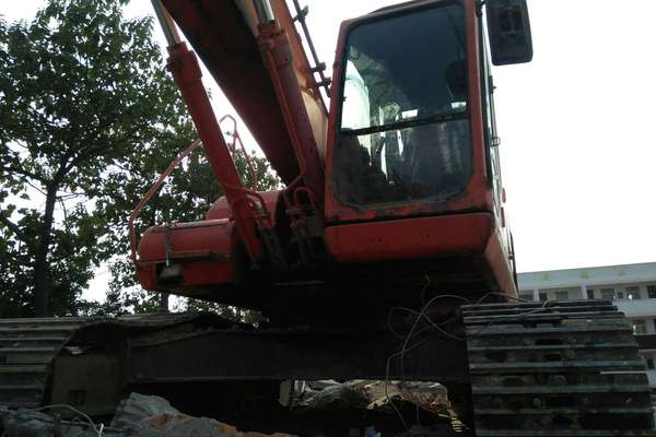 陕西出售转让二手5000小时2010年斗山DH220LC挖掘机