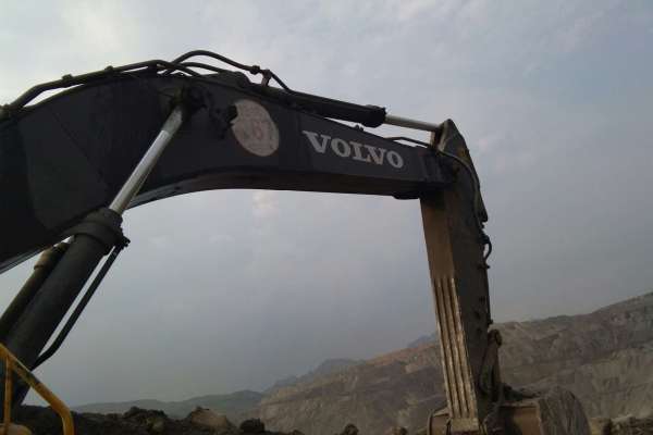 山西出售转让二手12000小时2011年沃尔沃EC460BLC挖掘机