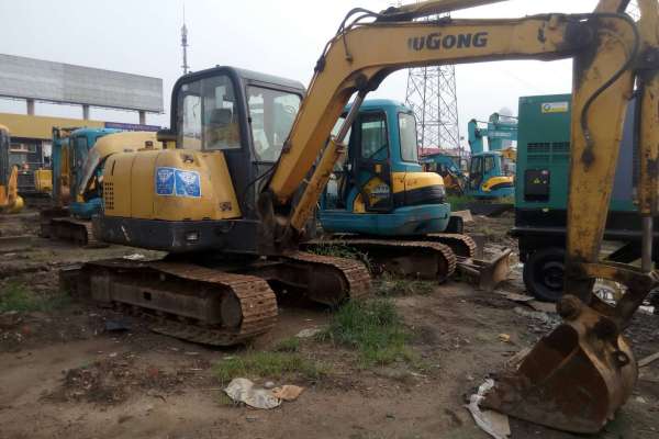 北京出售转让二手8506小时2010年柳工CLG906C挖掘机