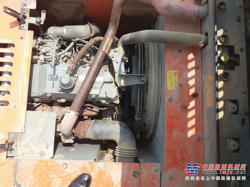 陕西出售转让二手5300小时2011年日立ZX270挖掘机