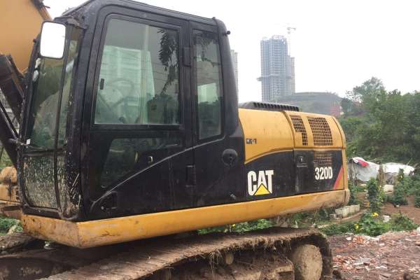 重庆出售转让二手5300小时2010年卡特彼勒320D挖掘机