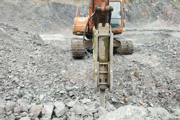 安徽出售转让二手6500小时2010年斗山DH220挖掘机