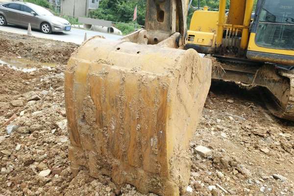 安徽出售转让二手4500小时2013年山重建机JCM913D挖掘机