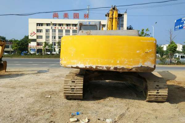 安徽出售转让二手4500小时2011年徐工XE250挖掘机
