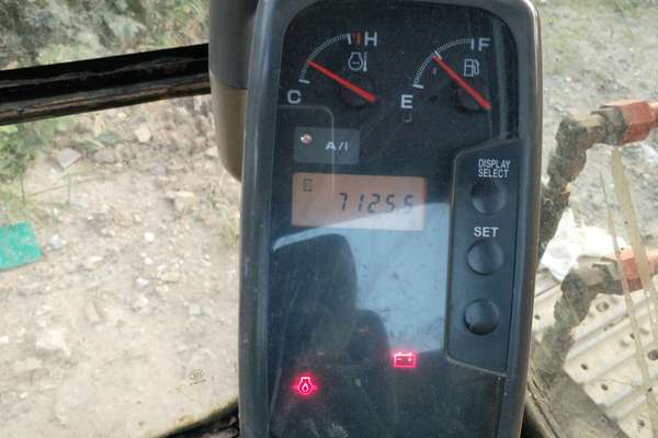安徽出售转让二手7800小时2012年日立ZX70挖掘机