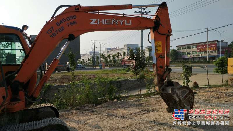安徽出售转让二手6500小时2010年振宇ZY80挖掘机