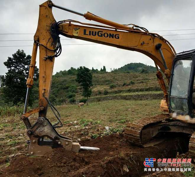 贵州出售转让二手9800小时2009年柳工CLG915C挖掘机