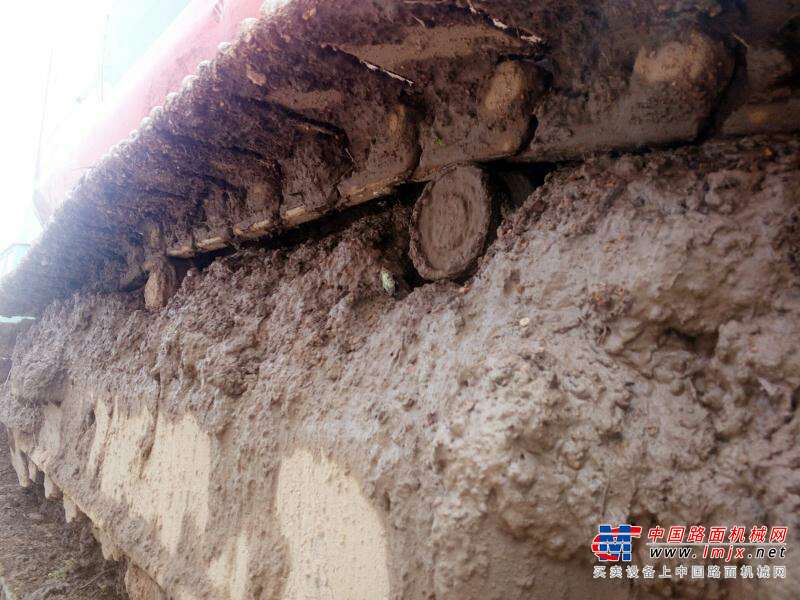 黑龙江出售转让二手15000小时2008年斗山DH225LC挖掘机