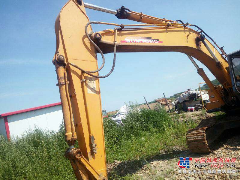 黑龙江出售转让二手15000小时2003年住友SH280挖掘机