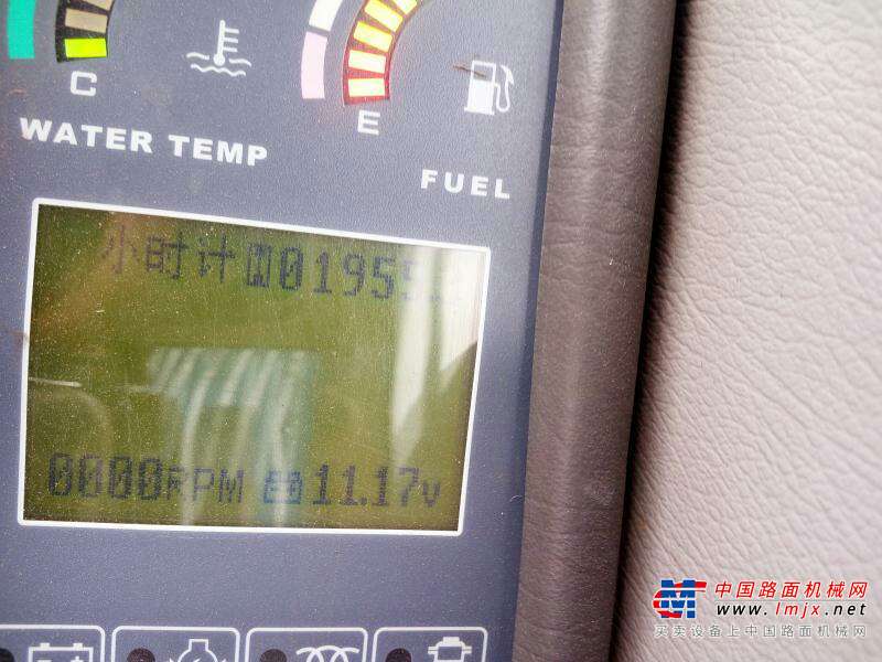 黑龙江出售转让二手1000小时2013年卡特重工CT80挖掘机