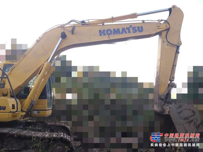 陕西出售转让二手3700小时2014年小松PC220挖掘机