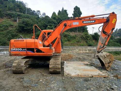 贵州出售转让二手7593小时2012年斗山DH150LC挖掘机