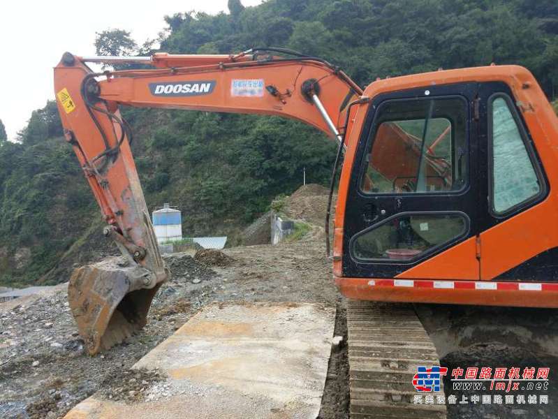 贵州出售转让二手7593小时2012年斗山DH150LC挖掘机