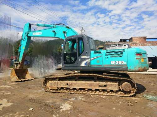 贵州出售转让二手6000小时2012年神钢SK260LC挖掘机