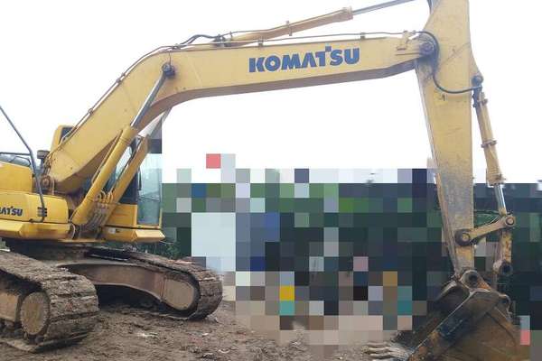 陕西出售转让二手3300小时2014年小松PC240LC挖掘机