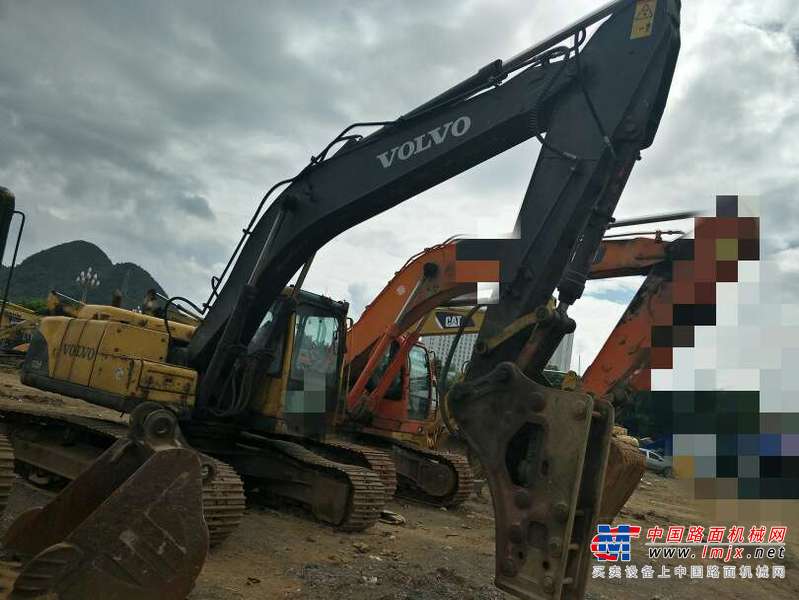 贵州出售转让二手7900小时2008年沃尔沃EC220D挖掘机