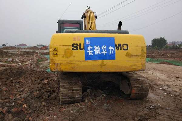 山东出售转让二手4500小时2011年住友SH200挖掘机