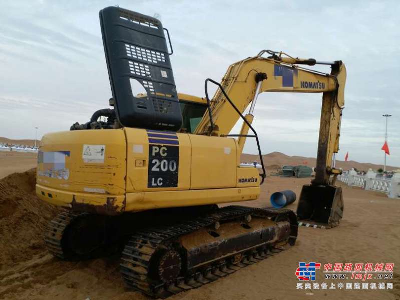 内蒙古出售转让二手4000小时2011年小松PC160LC挖掘机