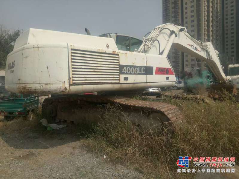 山西出售转让二手3000小时2013年阿特拉斯3306LC挖掘机