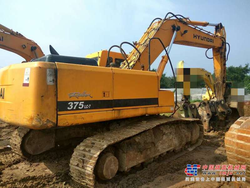 山东出售转让二手8341小时2008年现代R305LC挖掘机