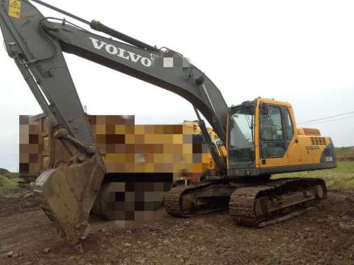 黑龙江出售转让二手8900小时2010年沃尔沃EC210B挖掘机