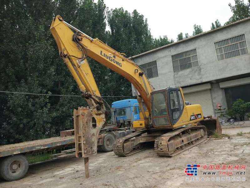 山东出售转让二手10000小时2009年柳工CLG225C挖掘机