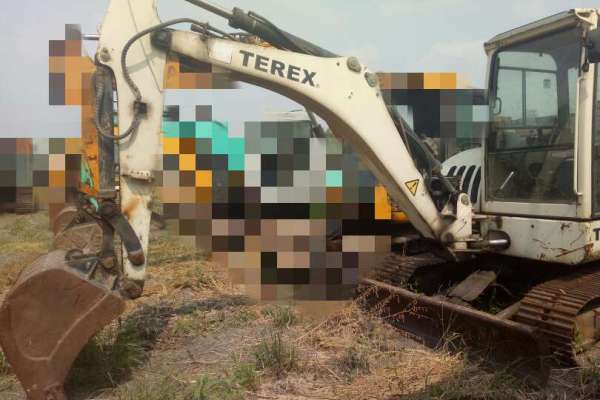 黑龙江出售转让二手7800小时2010年特雷克斯TC60挖掘机
