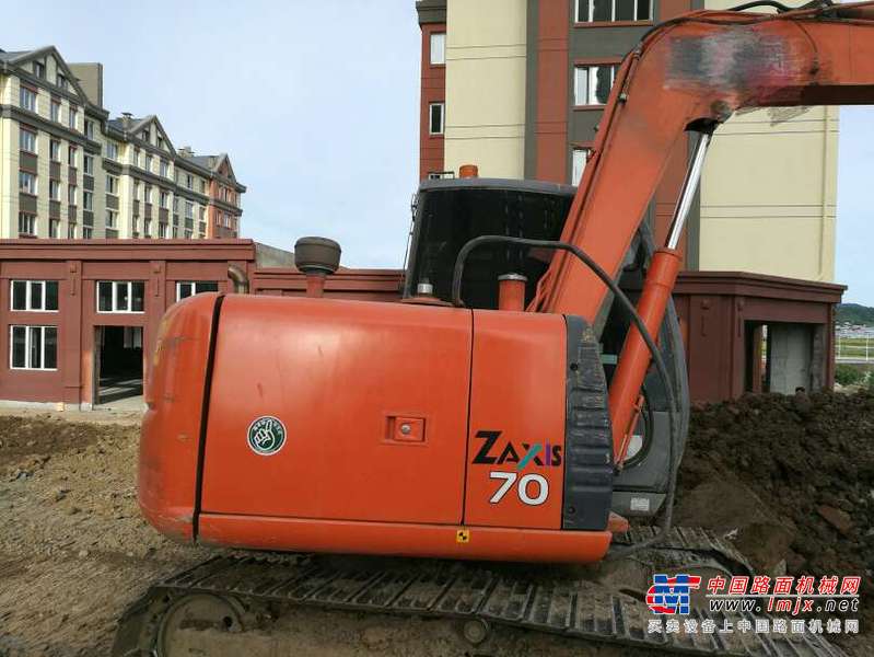黑龙江出售转让二手9000小时2008年日立ZX70挖掘机