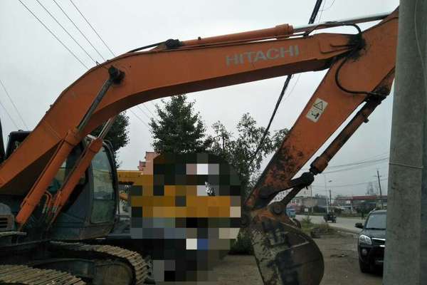 安徽出售转让二手8500小时2010年日立ZX200挖掘机