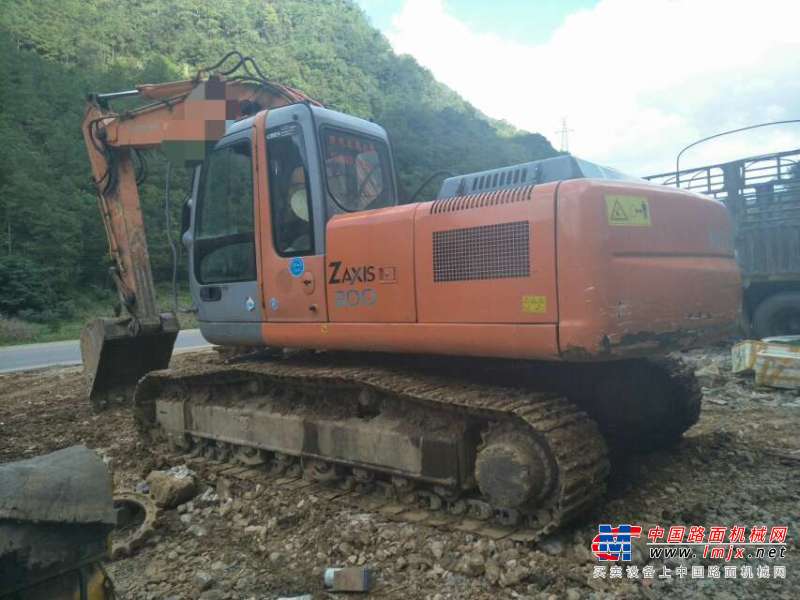 云南出售转让二手14563小时2009年日立EX230挖掘机
