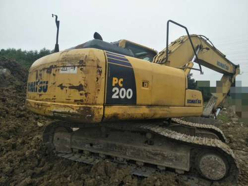 安徽出售转让二手8700小时2008年小松PC200挖掘机